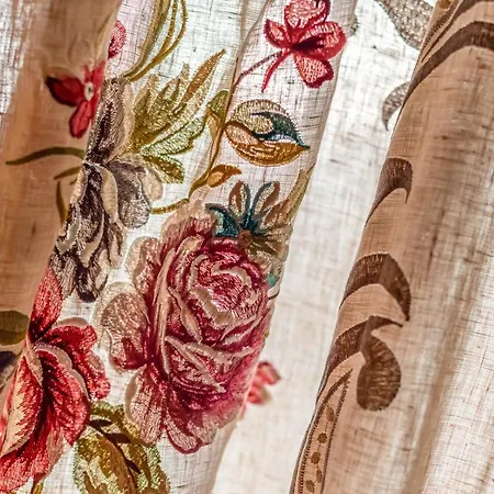 Bar Vitelli Charming Pensjonat Savoca