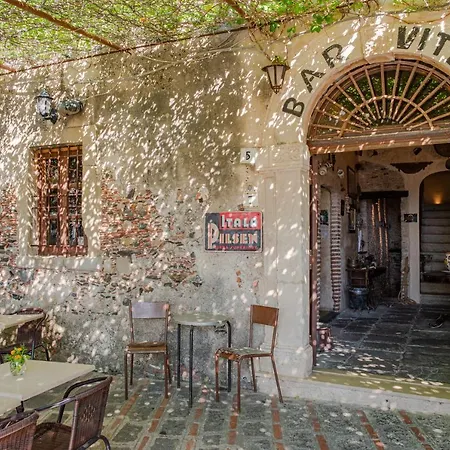 Bar Vitelli Charming Penzion