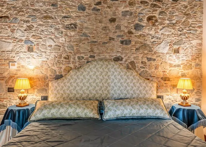 Konukevi Bar Vitelli Charming 4*