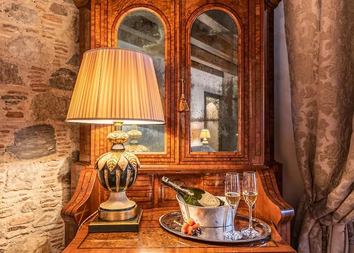 Bar Vitelli Charming