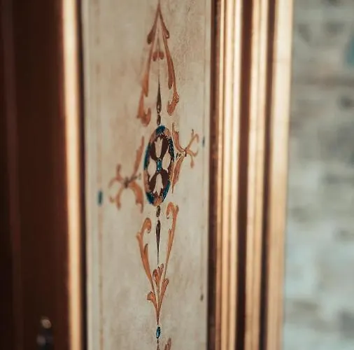 Konukevi Bar Vitelli Charming 4*