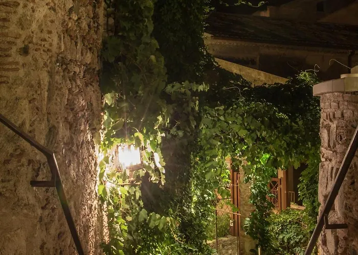 Bar Vitelli Charming Konukevi Savoca