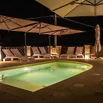 Bar Vitelli Charming בית הארחה 4*