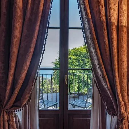 Гостевой дом Bar Vitelli Charming 4*