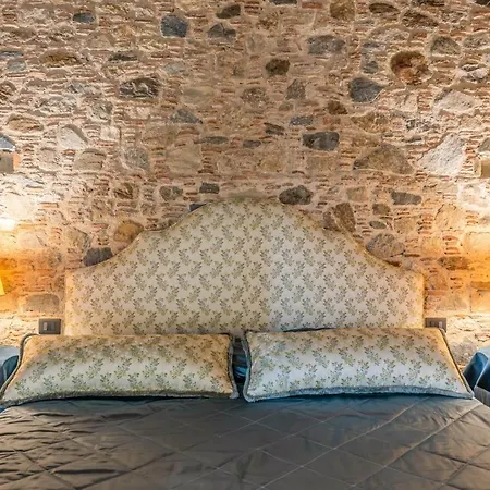 Гостевой дом Bar Vitelli Charming 4*