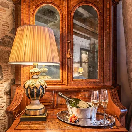 Bar Vitelli Charming