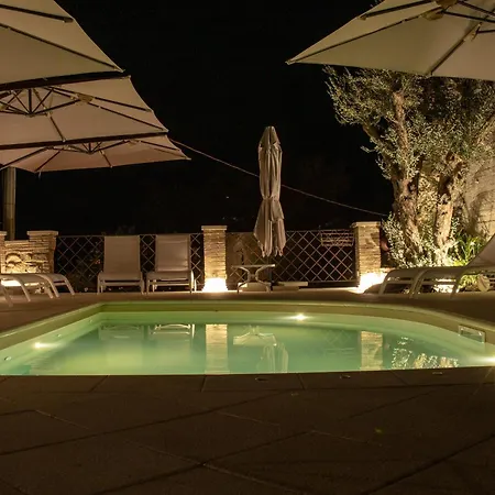 Bar Vitelli Charming