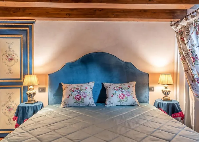 Bar Vitelli Charming