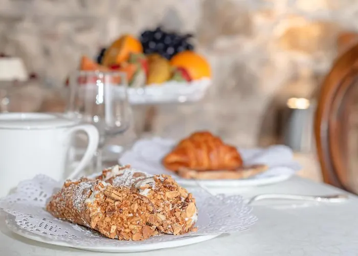 Bar Vitelli Charming Gasthuis 4*