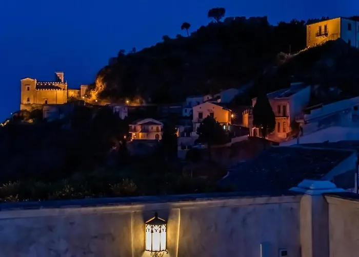 Bar Vitelli Charming