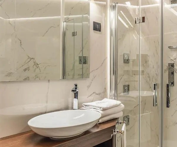 Gasthuis Bar Vitelli Charming Savoca